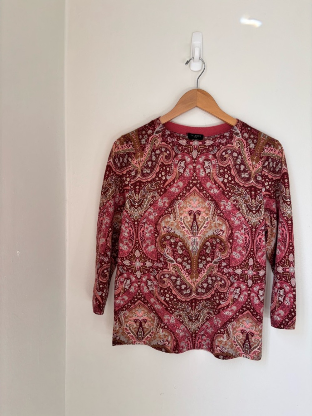 Talbots 100% cashmere Pink Paisley Long-Sleeve Women's Top